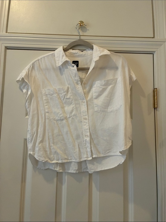 GAP Tops - GAP White Short-Sleeve Boxy Button-Down Shirt